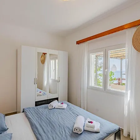 Two-Bedroom Holiday Home In Blato *