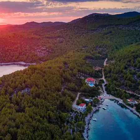 Two-Bedroom Holiday Home In Blato Tatil Evi Prižba